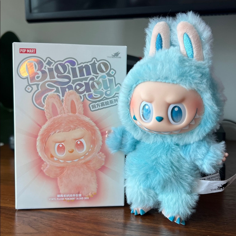 Pop Mart Labubu Hope (Big Into Energy)